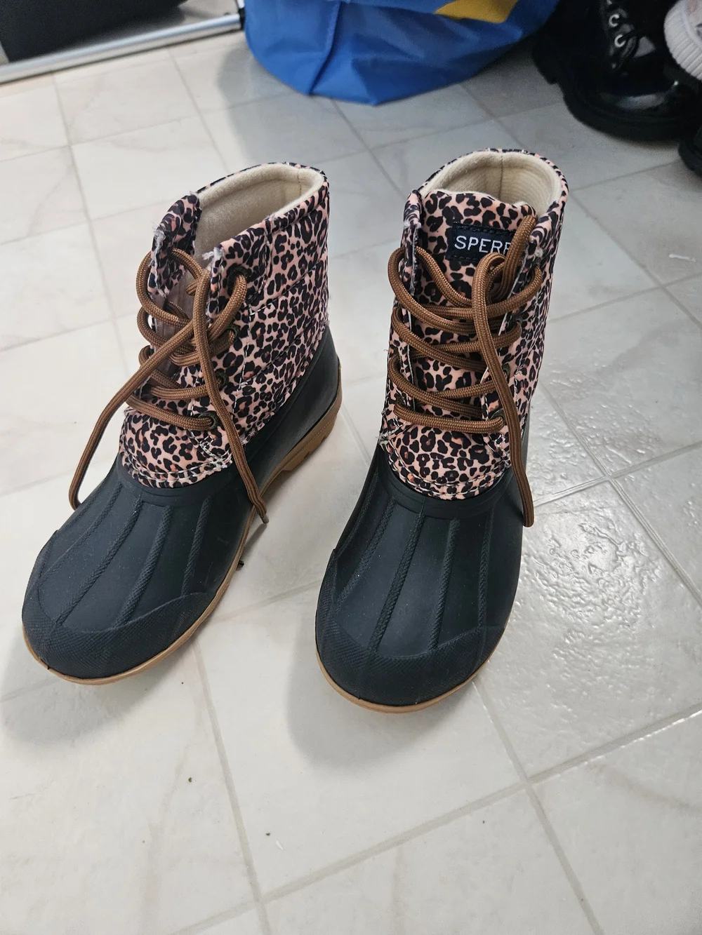 Kids Sperry Leopard Print Lace-Up Winter Boots - Black and Pink